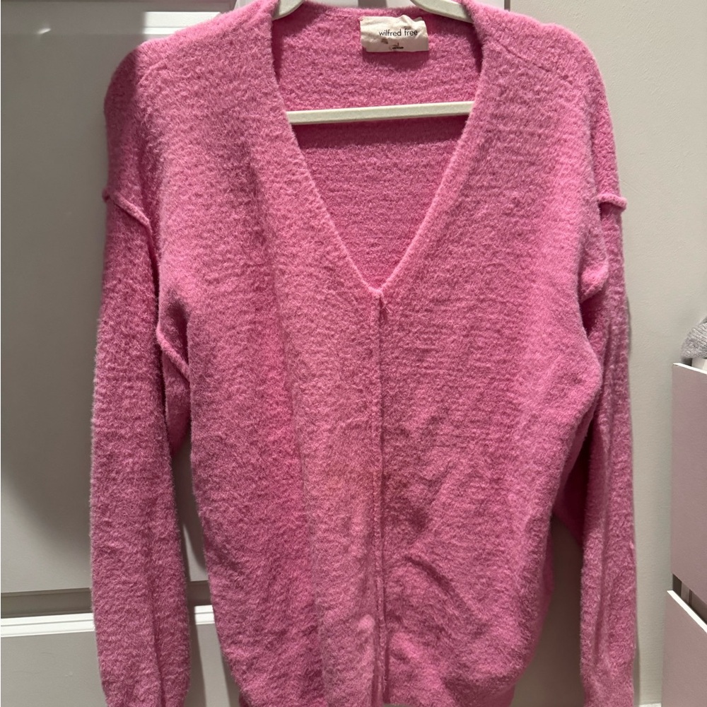 Aritzia V-Neck Sweater in Bold Pink